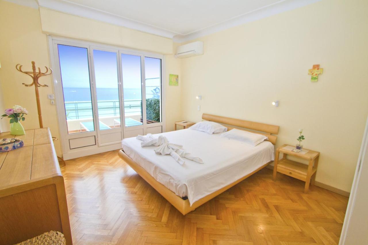 Top Floor Miramar Sea Front Apartment Ница Екстериор снимка