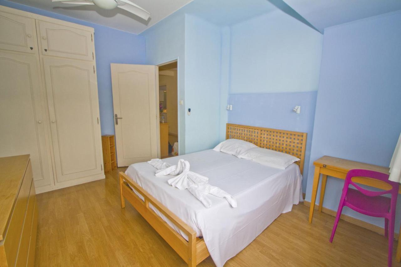 Top Floor Miramar Sea Front Apartment Ница Екстериор снимка