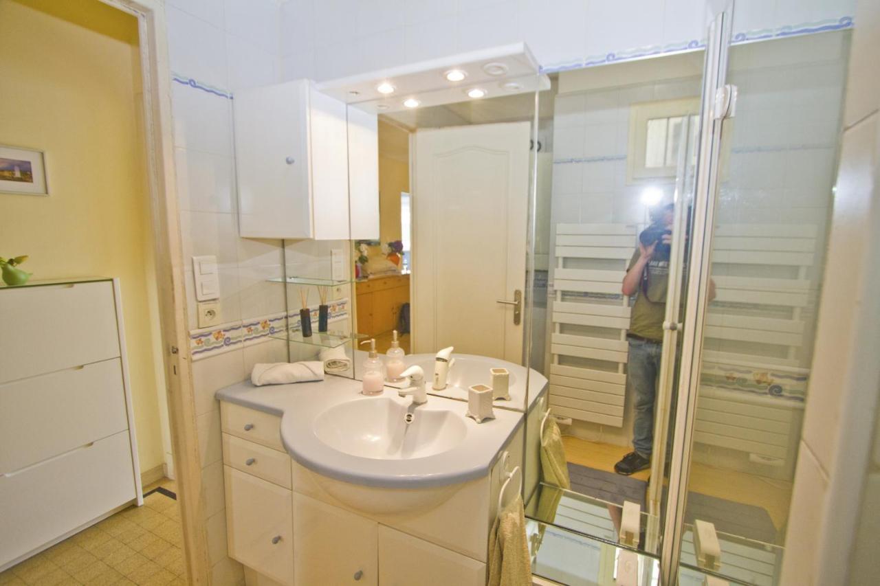 Top Floor Miramar Sea Front Apartment Ница Екстериор снимка